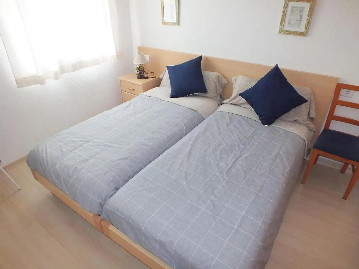 Apartamento Con Piscina Comunitaria Y Parking En Roses, Cerca De Playa Y Actividades - Es-204-15 Spain