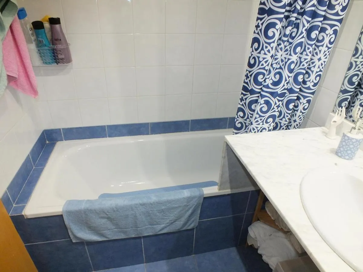 Apartamento Con Piscina Comunitaria Y Parking En Roses, Cerca De Playa Y Actividades - Es-204-15 0*, Roses