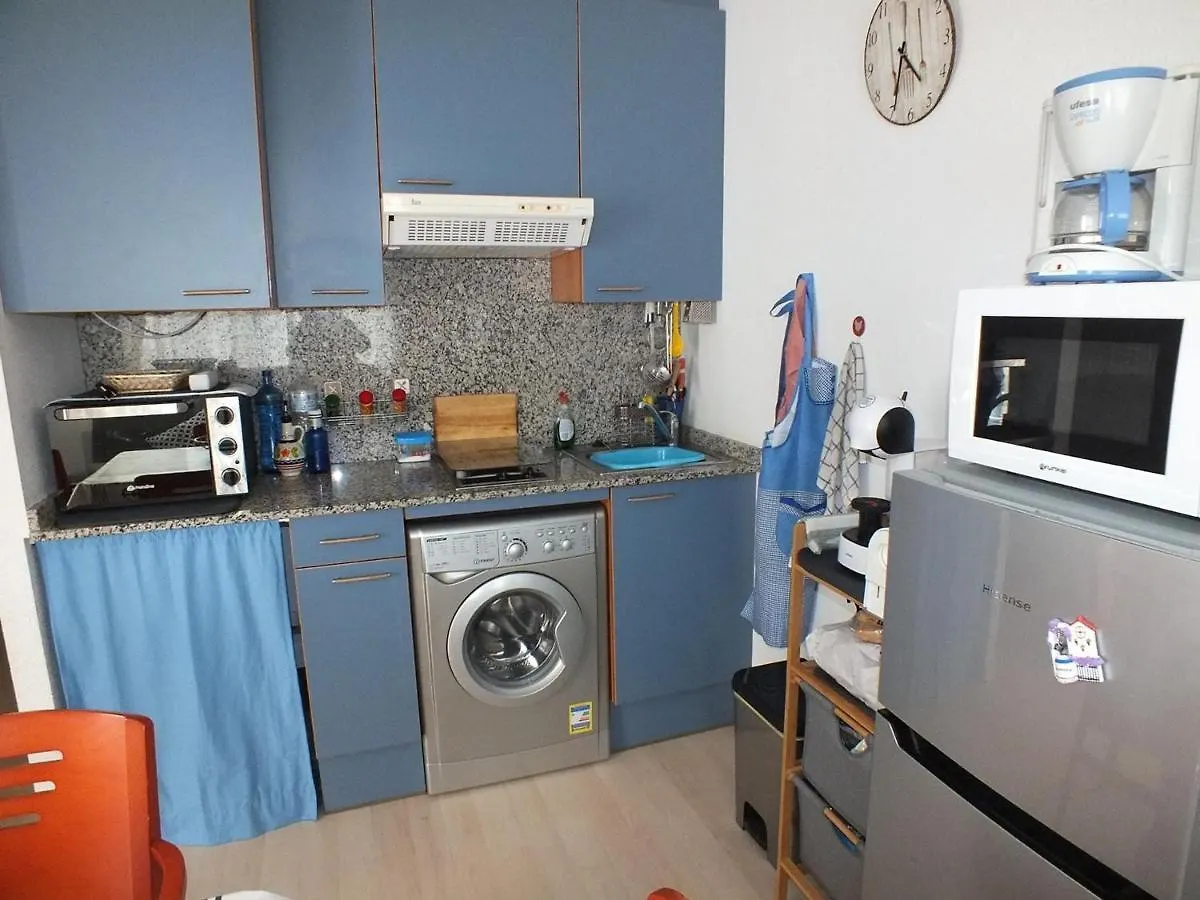 Apartamento Con Piscina Comunitaria Y Parking En Roses, Cerca De Playa Y Actividades - Es-204-15 0*, Roses